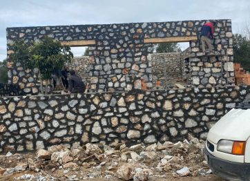 Taş Duvar & Taş Ev